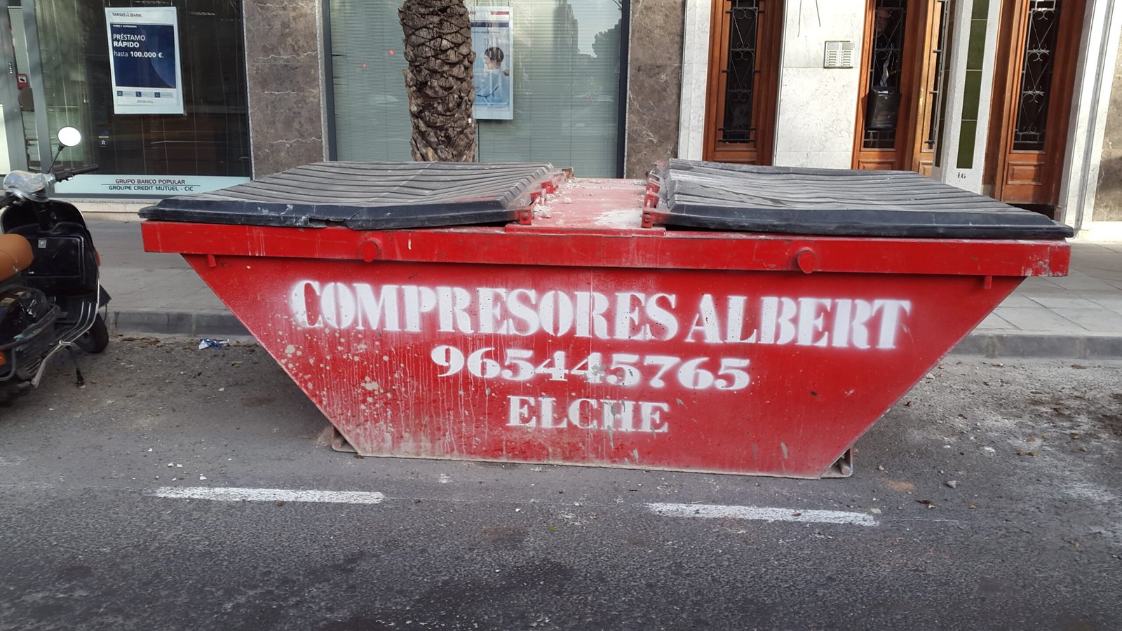 Contenedor grande 5 m³ con tapa